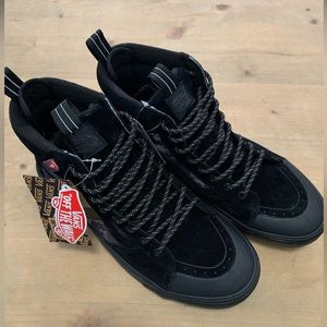 Vans All Weather MTE Shoes Size 11.5 (fits like a 12)